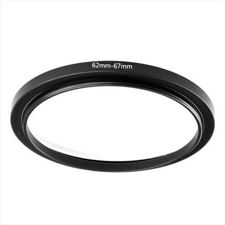 Pierścień redukcyjny, redukcja 62-67mm (step-up ring)