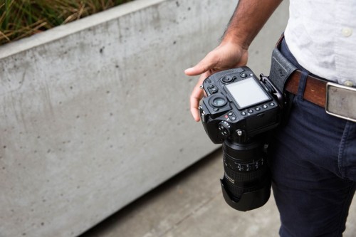 Uchwyt do aparatu Peak Design Capture V3 z płytką standard – czarny, prezent dla fotografa