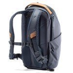 Niebieski  Plecak PEAK DESIGN Everyday Backpack 15L Zip - kolor