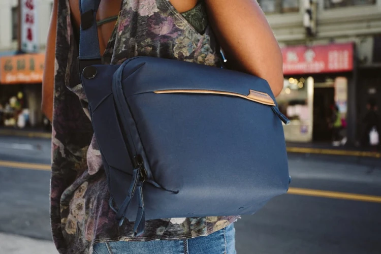 Torba Peak Design  Everyday Sling 6L v2 -  niebieska