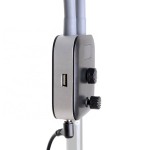lampa z wyjściem na telefon