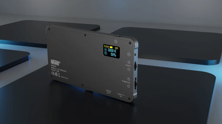 Lampa diodowa panel LED Newell RGB-W Rangha z wbudowanym akumulatorem