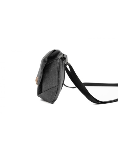 peak-design-field-pouch-charcoal-v2-grafitowy-z-paskiem (2).jpg