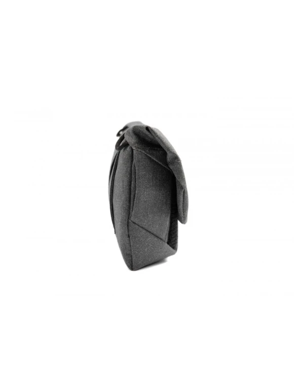 peak-design-field-pouch-charcoal-v2-grafitowy-z-paskiem (4).jpg