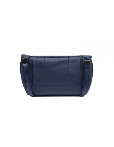 peak-design-field-pouch-midnight-v2-niebieski-z-paskiem (1).jpg