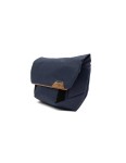 peak-design-field-pouch-midnight-v2-niebieski-z-paskiem (5).jpg