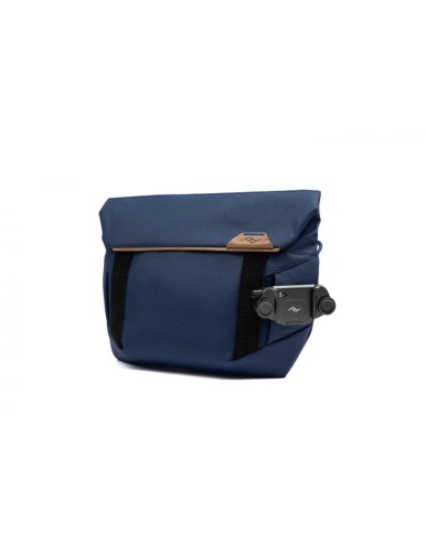 peak-design-field-pouch-midnight-v2-niebieski-z-paskiem (8).jpg