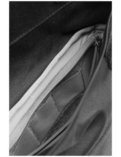 copy-of-peak-design-field-pouch-black-v2-czarny-z-paskiem (10).jpg