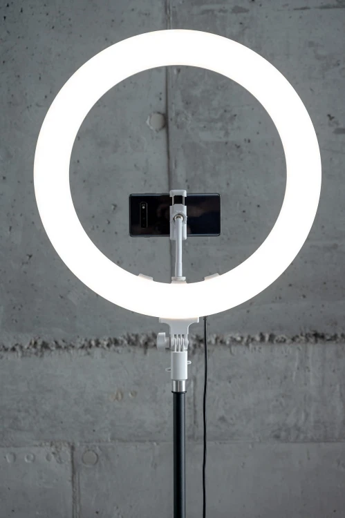 Kosmetyczna lampa pierścieniowa LED Newell RL-18A - WB (3200 K - 5500 K) - Arctic White ze statywem