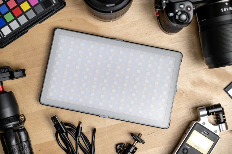 Lampa panel LED Newell RGB-W Rangha Max