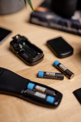 Akumulatorki paluszki Newell NiMH AAA 900 mAh