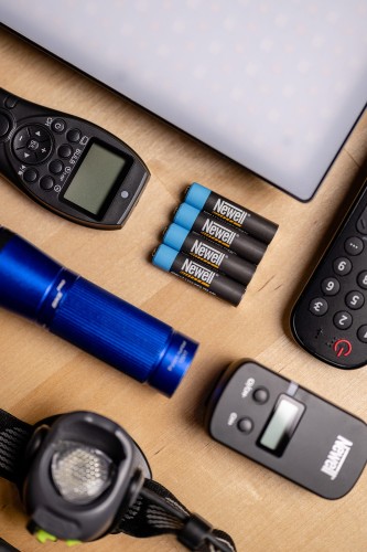 Akumulatorki paluszki Newell NiMH AAA 900 mAh