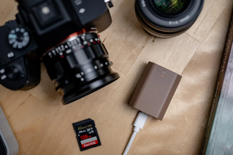 Akumulator Newell NP-FZ100 ze złączem USB-C do Sony