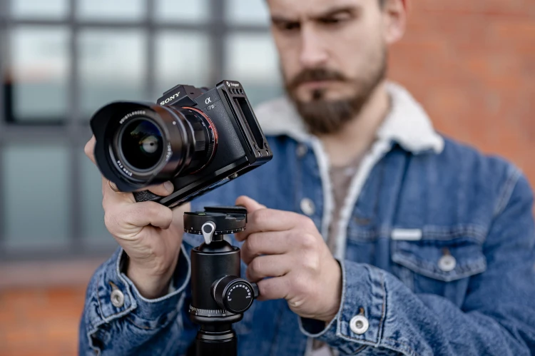 Adapter L-bracket Fotopro QAL-L