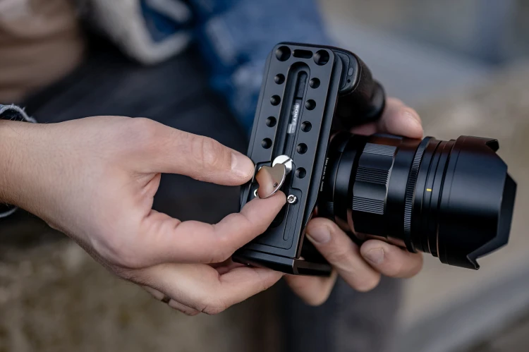 Adapter L-bracket Fotopro QAL-L