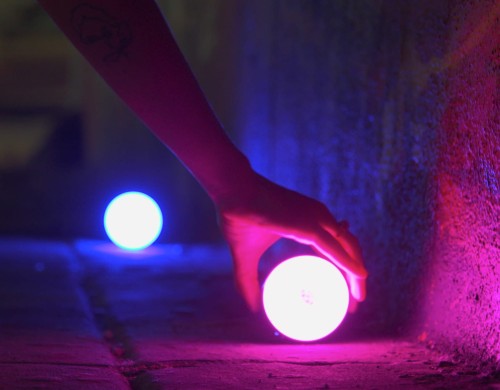 Żarówka LED RGB z akumulatorem Aputure Accent B7c