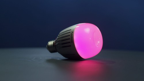Żarówka LED RGB z akumulatorem Aputure Accent B7c