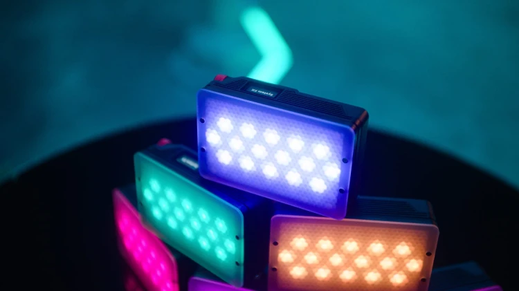 Lampa panel LED Aputure MC Pro
