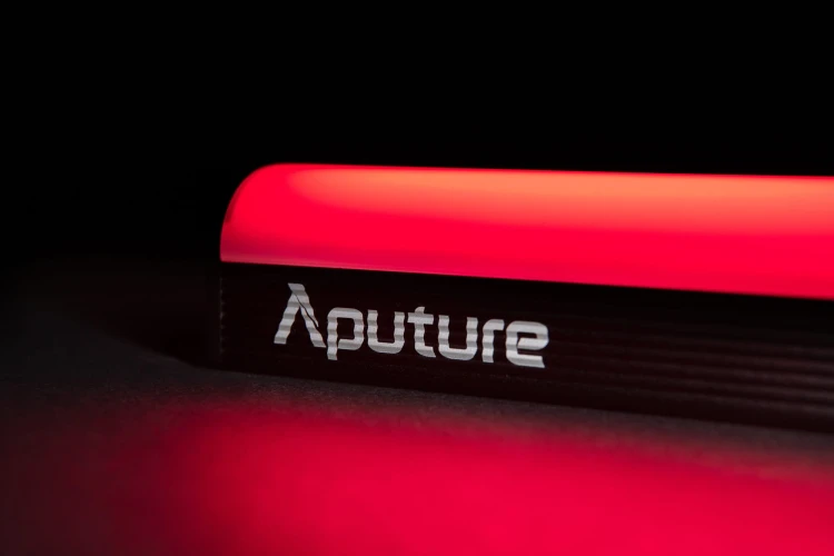 lampa-led-aputure-mt-pro (21).jpg