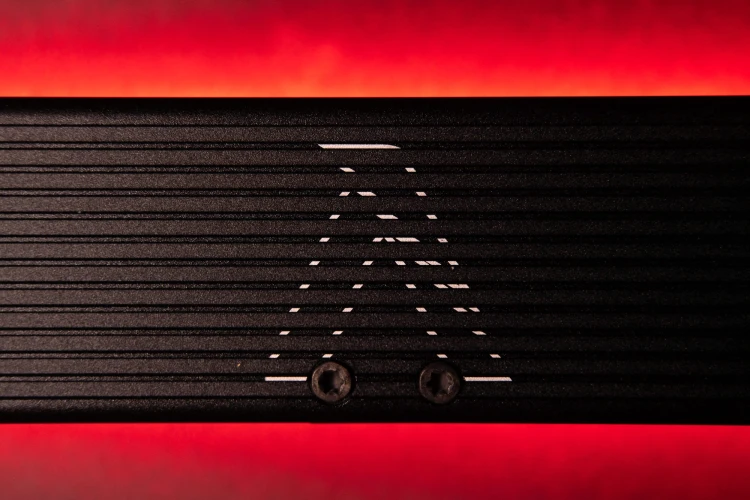 lampa-led-aputure-mt-pro (23).jpg