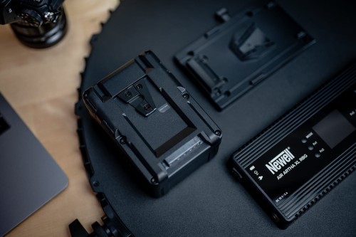 Akumulator Newell BP-150 LCD V-Mount
