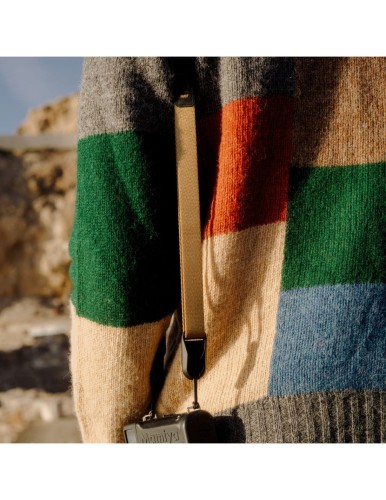 Pasek na szyję do małego aparatu Peak Design Leash v3 - Coyote piaskowy