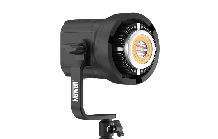 Lampa RGB LED Newell Pravaha Max 135