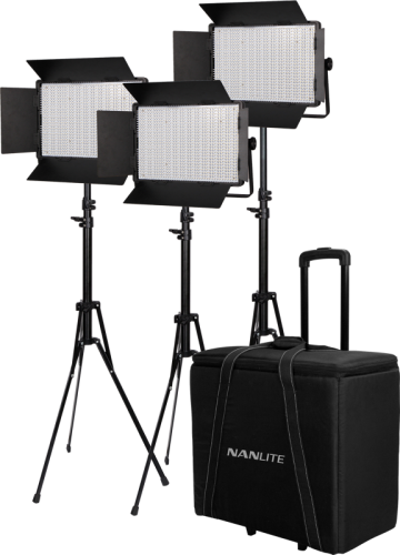 Zestaw 3 Lamp LED Nanlite 900CSA ze statywami i walizką