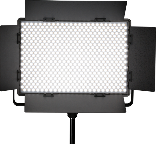 Zestaw 3 Lamp LED Nanlite 1200CSA ze statywami i walizką
