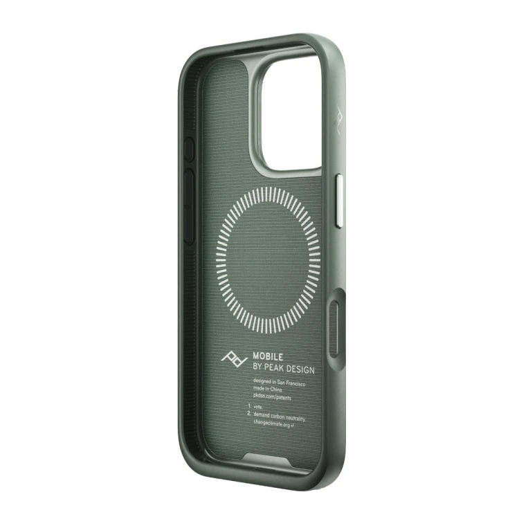 Mobile Everyday Fabric Case iPhone 16 Pro Sage_- M-MC-BU-SG-1_Studio_15.jpeg
