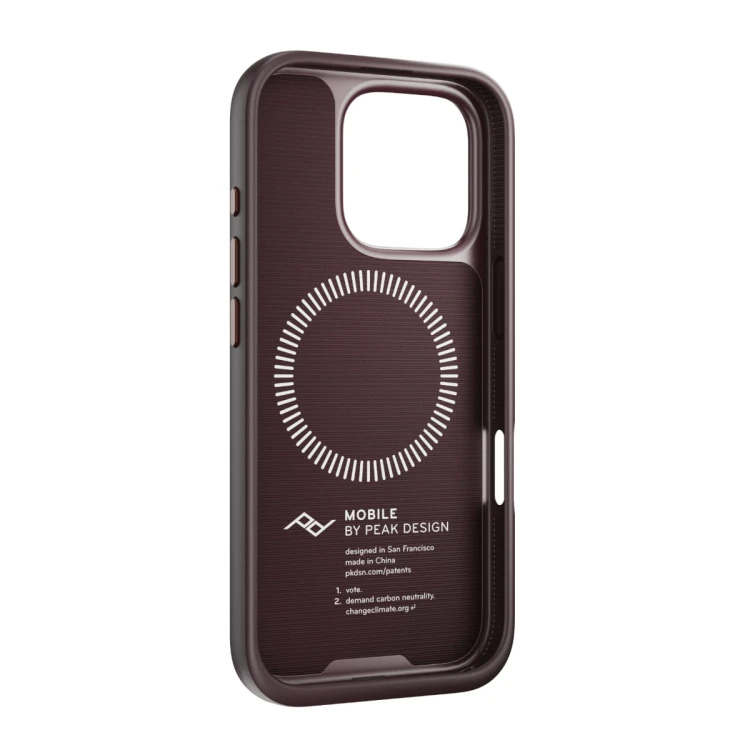 Mobile Everyday Fabric Case iPhone 16 Pro Eclipse - M-MC-BU-EP-1_Studio_10.jpeg