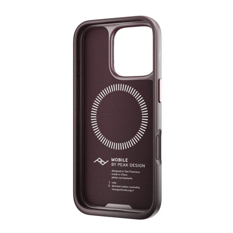 Mobile Everyday Fabric Case iPhone 16 Pro Eclipse - M-MC-BU-EP-1_Studio_14.jpeg