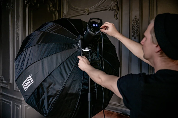 Softbox paraboliczny Newell 120cm z gridem