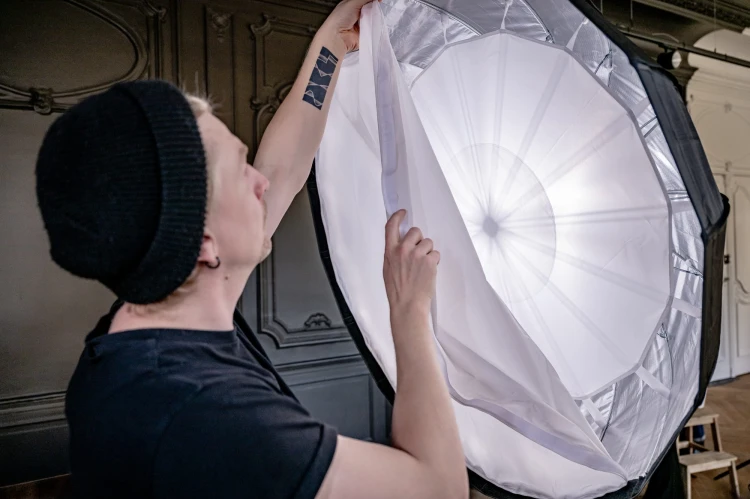 Softbox paraboliczny Newell 120cm z gridem