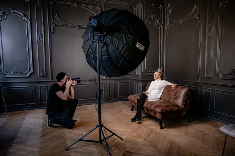 Softbox paraboliczny Newell 120cm z gridem