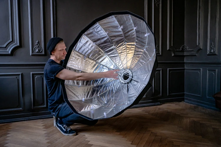 Softbox paraboliczny Newell 120cm z gridem
