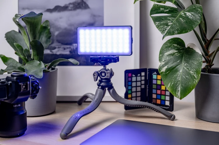 zestaw-newell-rangha-set-lampa-led-rgb-w-rangha-z-dyfuzorem-i-statywem (24).jpg