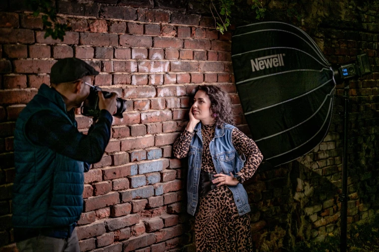 Softbox paraboliczny Newell 85cm z gridem