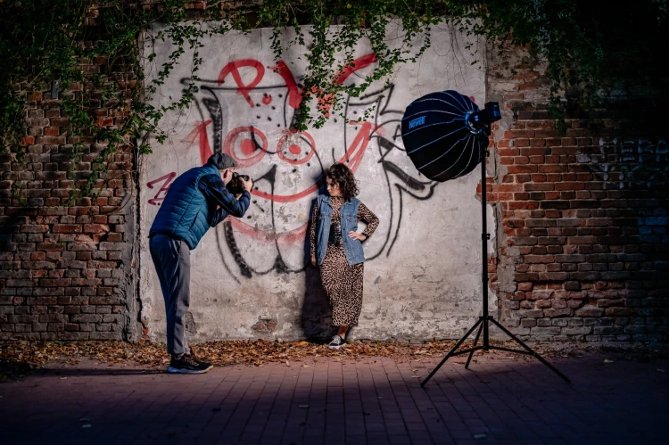 Softbox paraboliczny Newell 65cm z gridem