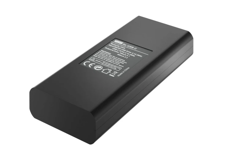 Power Set XL - dwa akumulatory NP-F570 i ładowarka dwukanałowa Newell DL-USB-C