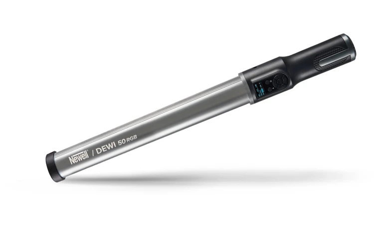Lampa LED Newell RGB Dewi 50 tuba z wrotamiv