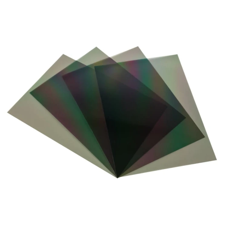 Folia polaryzacyjna A4 samoprzylepna