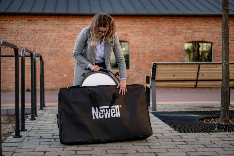 Zestaw lampa LED Newell Air Artha XL 70W i statyw oświetleniowy Talos