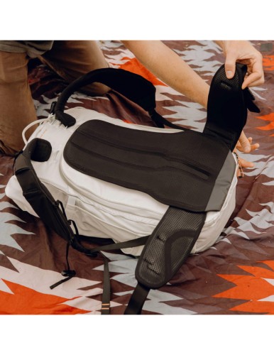 Plecak fotograficzny Outdoor Peak Design Backpack 45L Biały