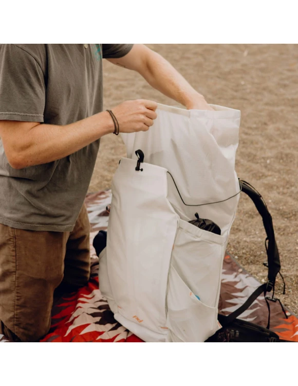Plecak fotograficzny Outdoor Peak Design Backpack 45L Biały