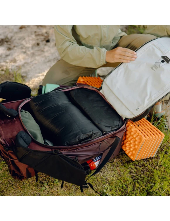 Plecak fotograficzny Outdoor Peak Design Backpack 45L Ciemny Fiolet
