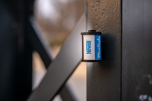 Mała Lampka LED Newell RGB MiniReels