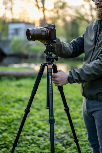 Statyw Fotopro X-go HR Pro z łamaną kolumną