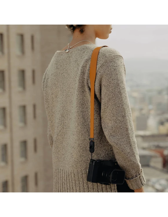 Skórzany pasek Peak Design Form Leather Camera Strap Short Amber - bursztynowy