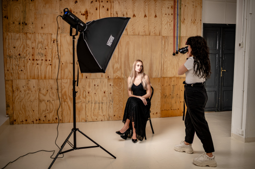Softbox prostokątny Newell 80 x 120 cm z mocowaniem Bowens